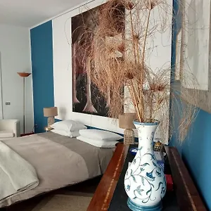 ***** Bed and breakfast Altera Domus Italia